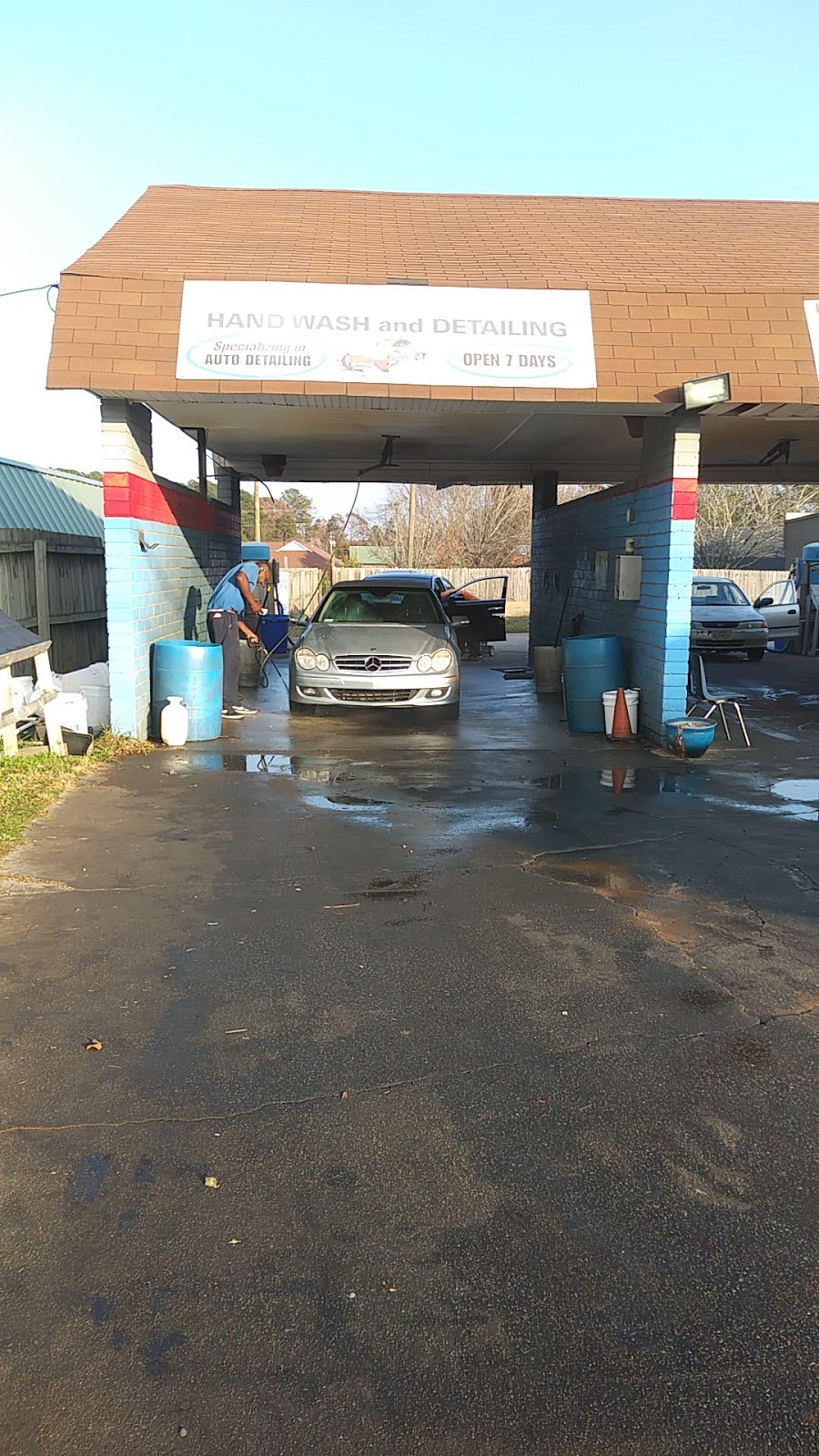 Honey Creek Hand Wash and Detail | 3490 GA-20, Conyers, GA 30013, USA | Phone: 768 6888