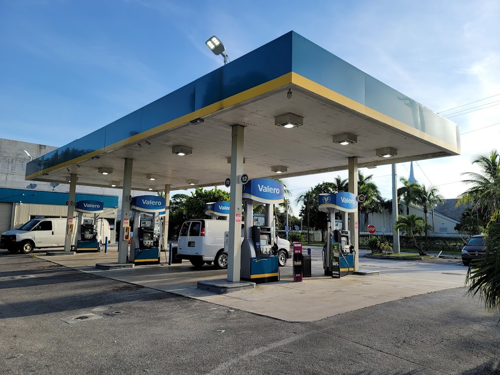 Valero | 2599 NE 163rd St, North Miami Beach, FL 33160, USA | Phone: (210) 345-2000