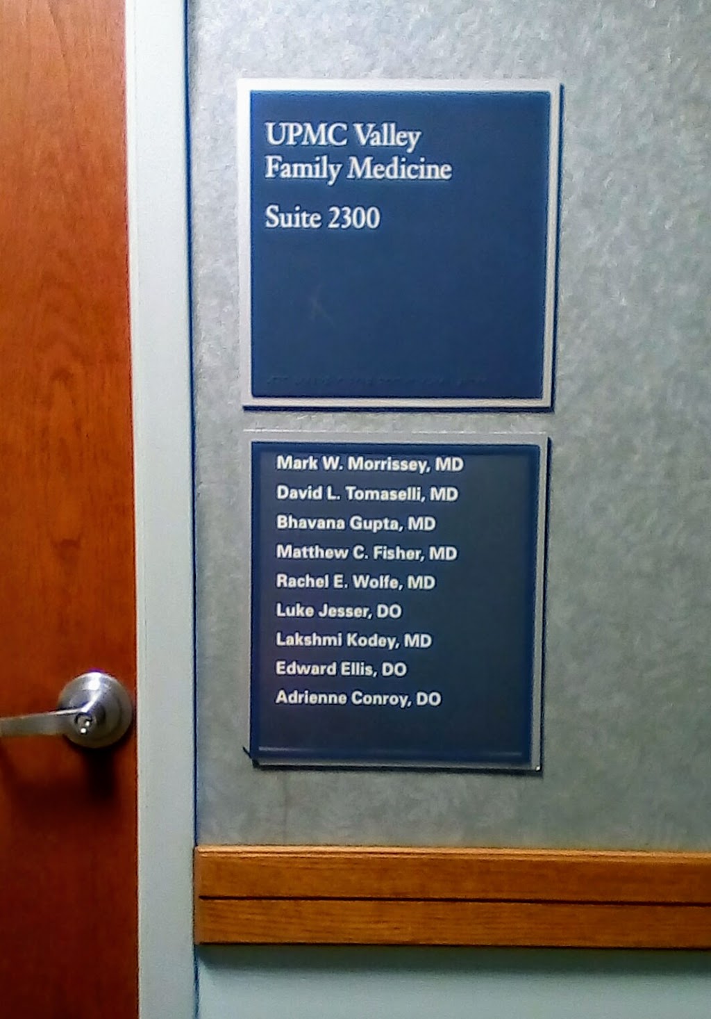 Valley Family Medicine Inc - health  | Photo 9 of 9 | Address: 1604 Burtner Rd # 2300, Natrona Heights, PA 15065, USA | Phone: (724) 226-1400