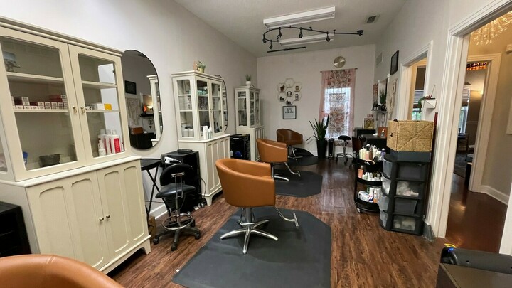 Salon 210 | 140 Gateway Cir UNIT 6, St Johns, FL 32259, USA | Phone: (904) 814-8016