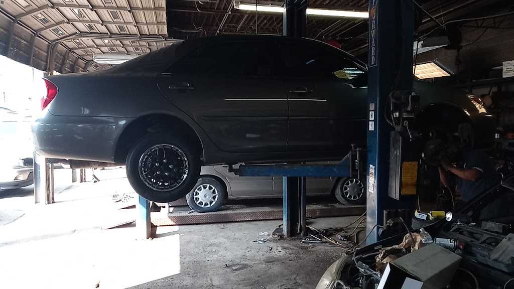 Luis Auto Service | 2234 Broadway, Lorain, OH 44052, USA | Phone: (440) 246-1940