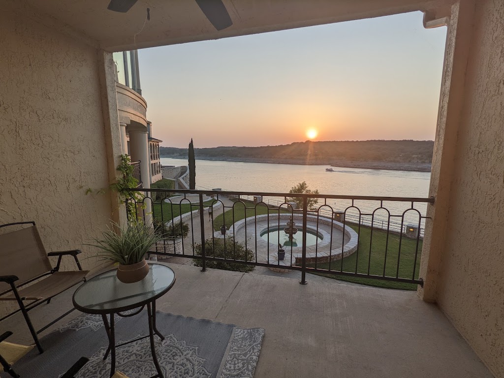 The Island on Lake Travis | 3404 American Dr APT 3307, Lago Vista, TX 78645 | Phone: (512) 267-1175