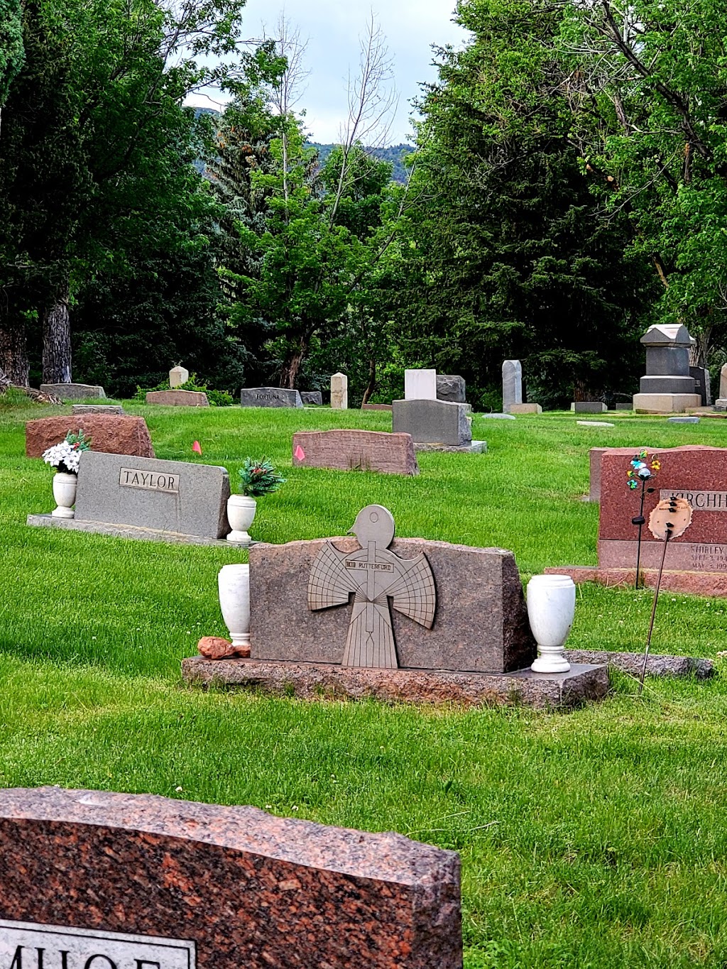 Manitou Springs Cemetery | 101 Banks Pl, Manitou Springs, CO 80829, USA | Phone: (719) 685-5481