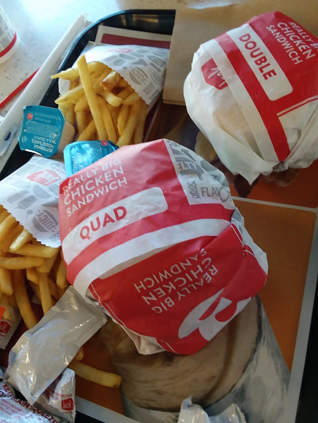 Jack in the Box | 1010 W Pacific Coast Hwy, Wilmington, CA 90744, USA | Phone: (310) 835-5308