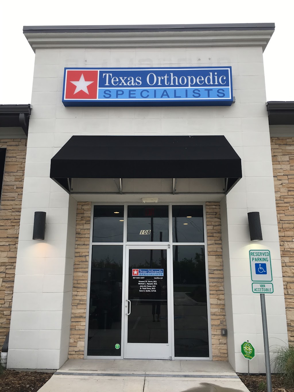 Texas Orthopedic Specialists | 3301 Golden Triangle Boulevard, Fort Worth, TX 76177, USA | Phone: (817) 540-4477