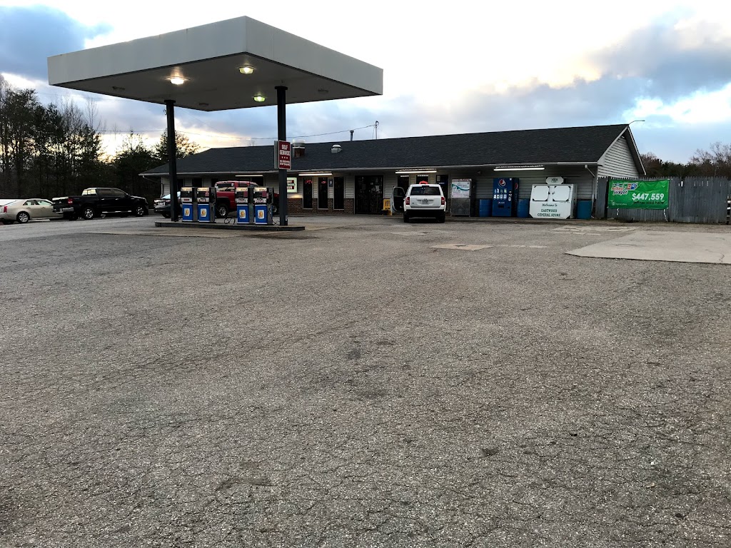 Eastwood General Store / Gas station | 1555 Irisburg Rd, Axton, VA 24054, USA | Phone: (276) 632-6563
