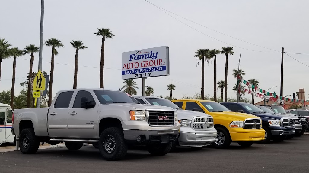 Family Auto Group | 2117 W Van Buren St, Phoenix, AZ 85009, USA | Phone: (602) 254-2330