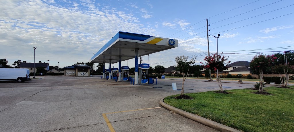 Valero | Pearland, TX 77584, USA | Phone: (210) 345-2000