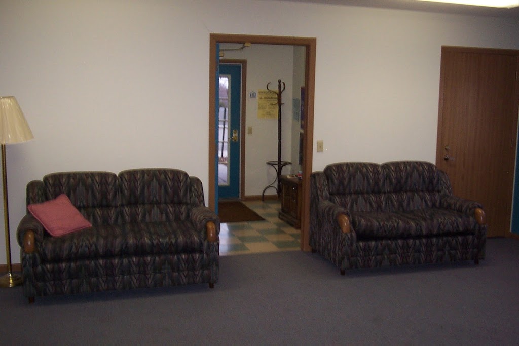 Raymond Phillips Apartments | 2911 N 5th St, Lincoln, NE 68503, USA | Phone: (402) 435-3632