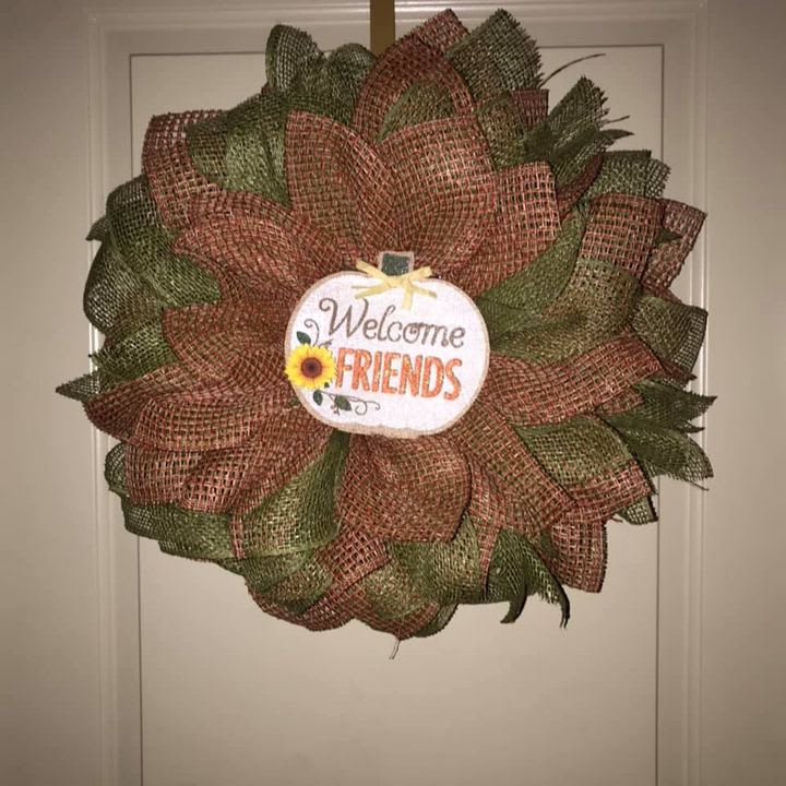 Farmhouse Wreaths | 400 Foxborough Blvd, Foxborough, MA 02035, USA | Phone: (781) 975-2124