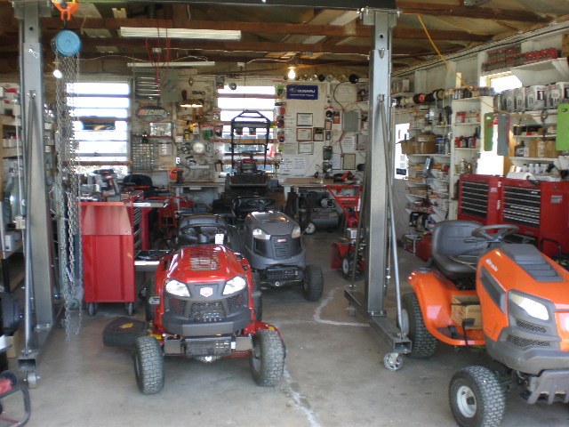 Wood Lawn Equipment | 401 Edinger Rd, Wentzville, MO 63385, USA | Phone: (636) 698-4158