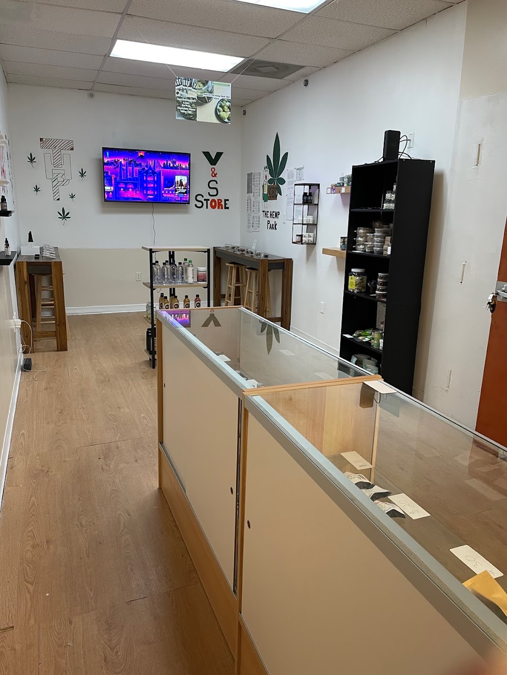 The Hemp Park CBD OIL Store and Vapes & Delta 8 | 5737 Old National Hwy Ste 400b, College Park, GA 30349, USA | Phone: (470) 259-9801