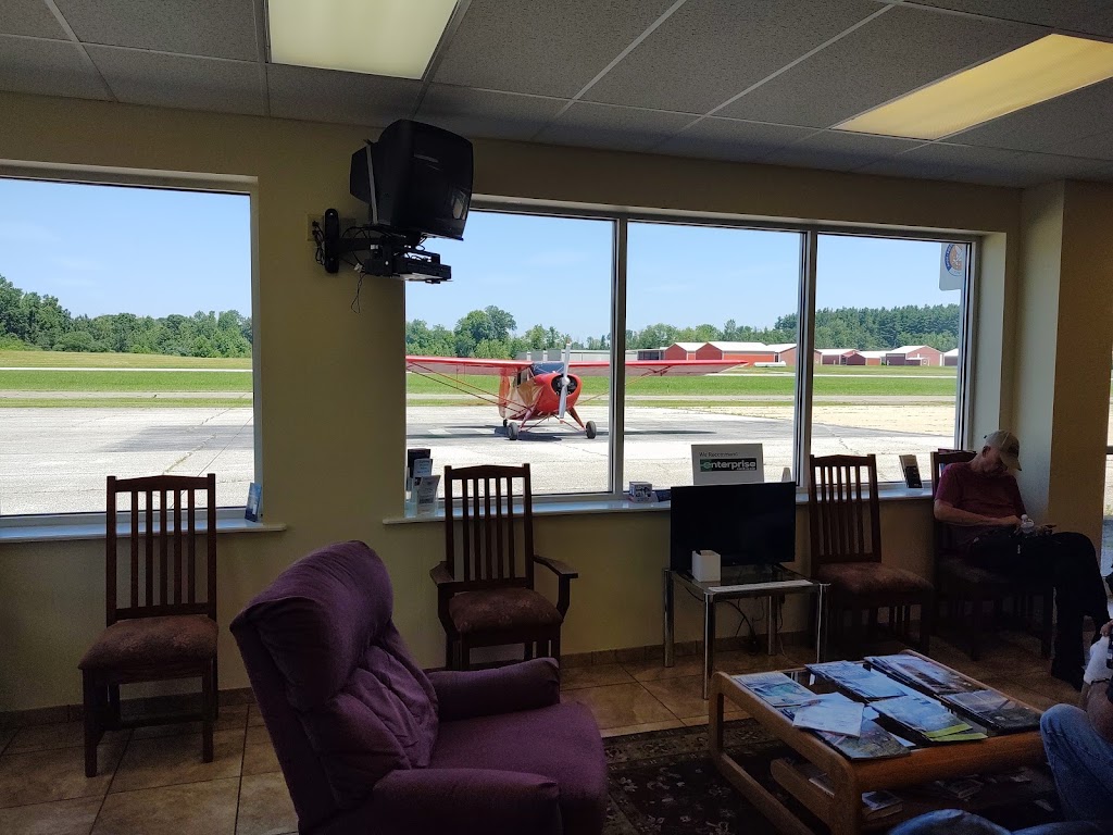 Portage County Regional Airport | 4039 Nanway Blvd, Ravenna, OH 44266, USA | Phone: (330) 298-3277