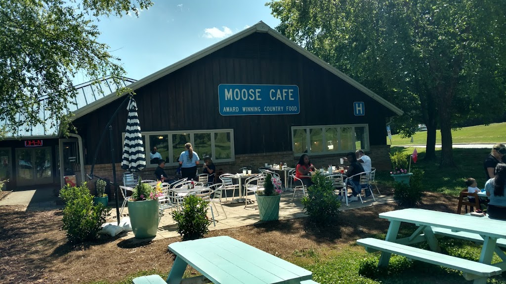 Moose Cafe | 2914 Sandy Ridge Rd, Colfax, NC 27235, USA | Phone: (336) 668-1125