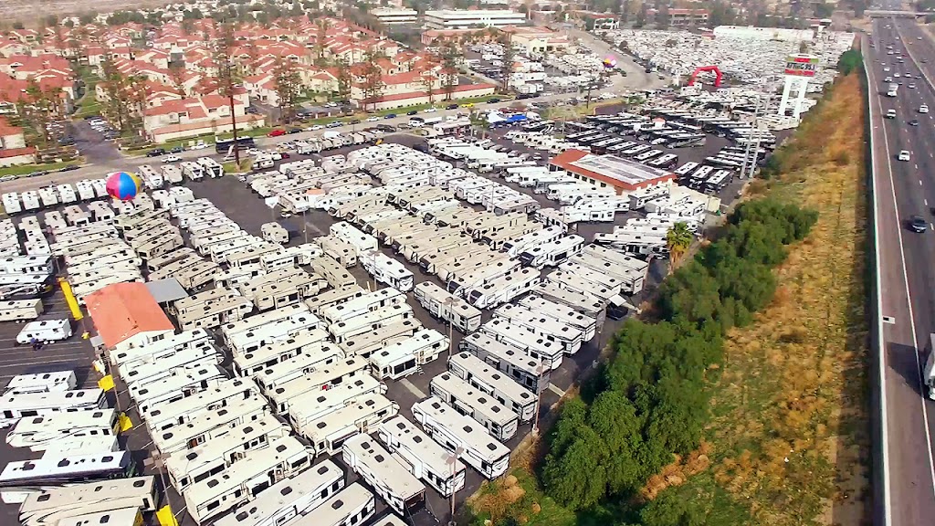 Mike Thompsons RV Super Store | 902 Rv Center Dr, Colton, CA 92324, USA | Phone: (909) 825-2433