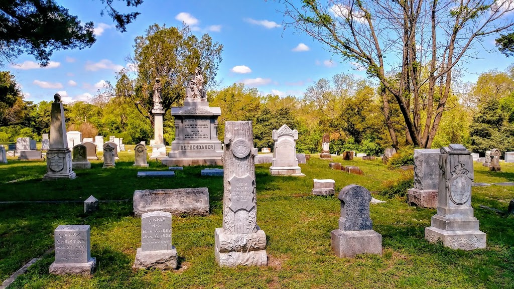 Waxahachie City Cemetery | 300 S Hawkins St, Waxahachie, TX 75165, USA | Phone: (469) 309-4270