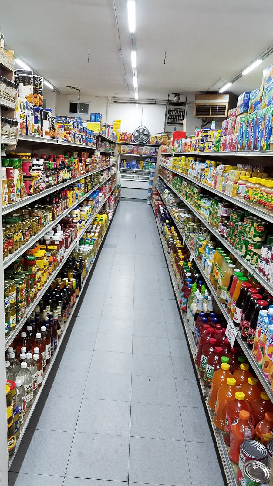 Austin Deli & Grocery inc | 67-25 Austin St, Queens, NY 11375, USA | Phone: (718) 897-8400