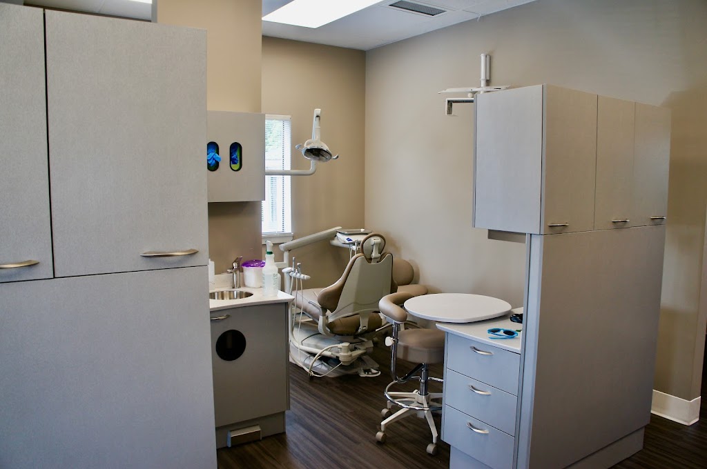 Light Dental Studios of Auburn | 1010 E Main St, Auburn, WA 98002, USA | Phone: (253) 939-2444