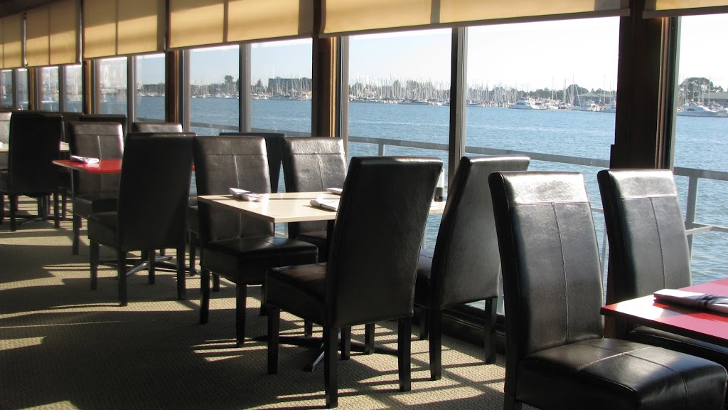 Eves Waterfront | 15 Embarcadero West, Oakland, CA 94607, USA | Phone: (510) 817-4477