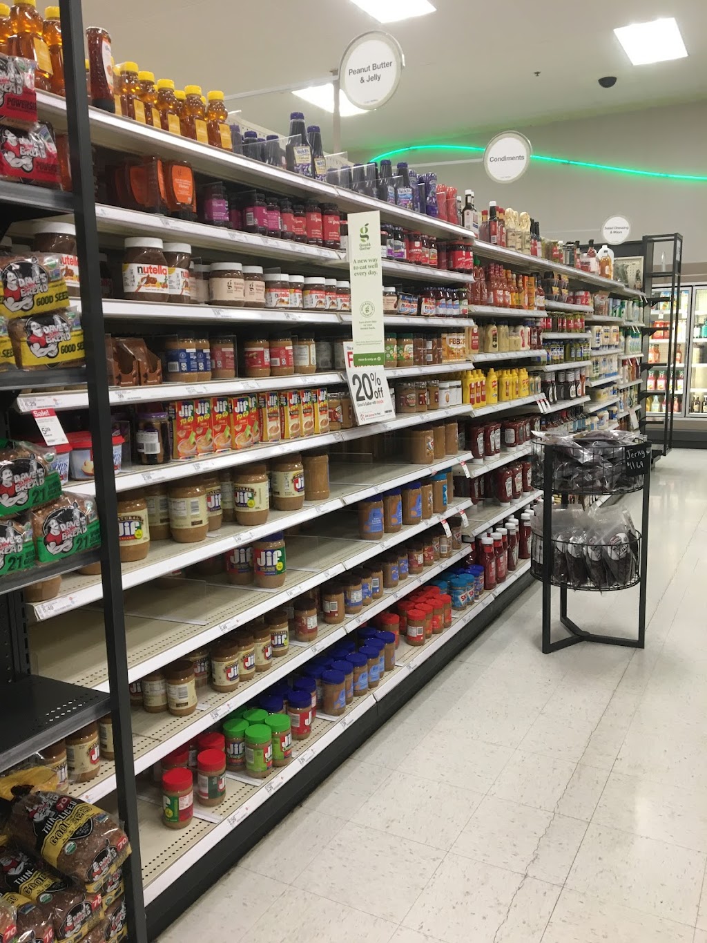 Target | 240 Market Dr, Elyria, OH 44035, USA | Phone: (440) 324-1000