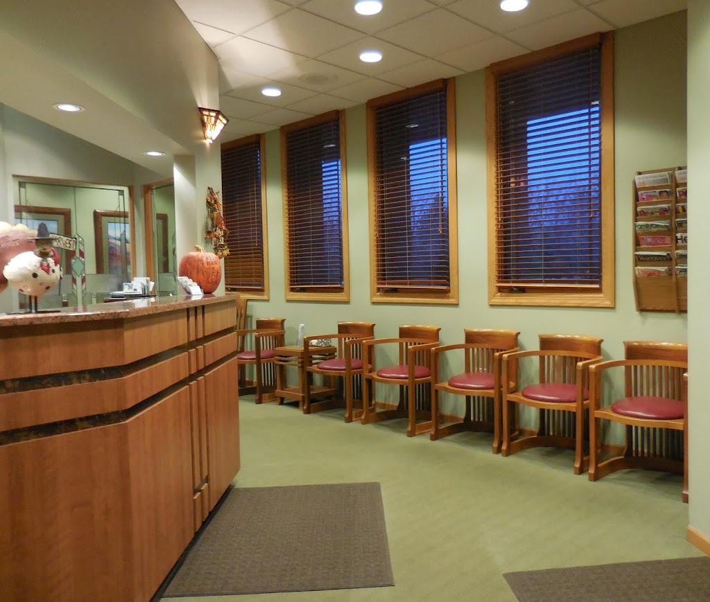 Silver Lake Family Dental | 9611 165th St Suite #14, Orland Park, IL 60467, USA | Phone: (708) 403-0071