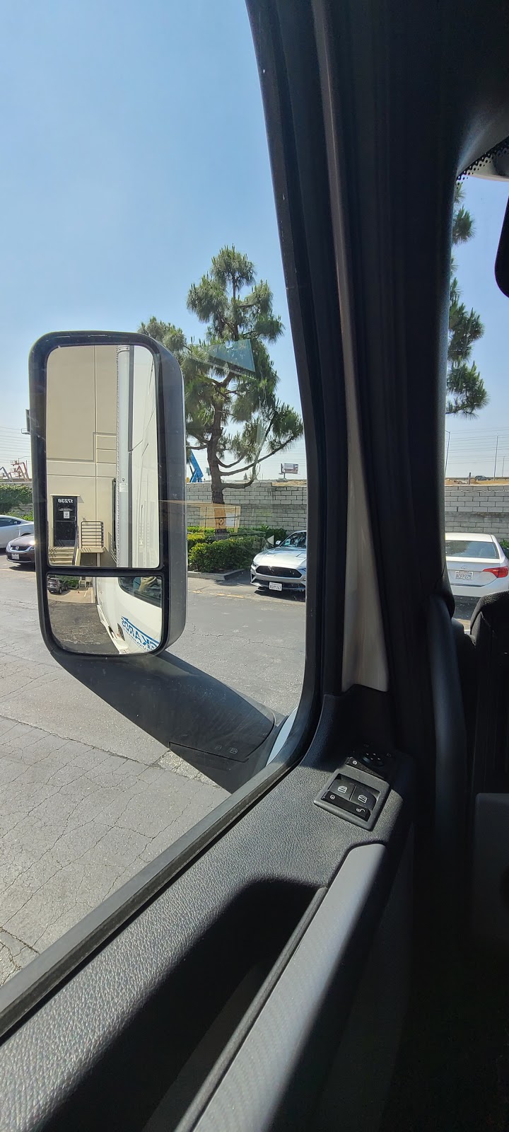 Uniglobe Inc | 17238 S Main St, Gardena, CA 90248, USA | Phone: (310) 644-6288