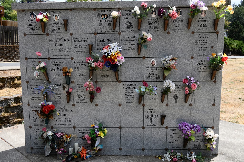 Odd Fellows Cemetery / I.O.O.F. Cemetery | NE Cemetery Rd, Estacada, OR 97023, USA | Phone: (503) 630-3829