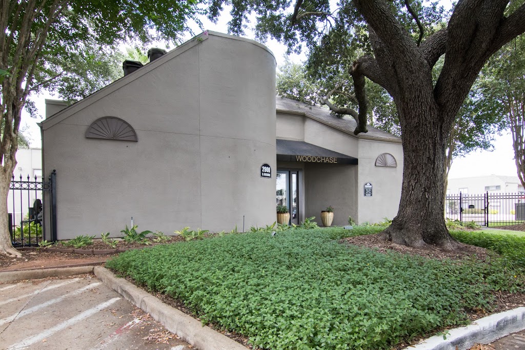 Woodchase Apartments | 2900 S Gessner Rd, Houston, TX 77063 | Phone: (713) 783-7550