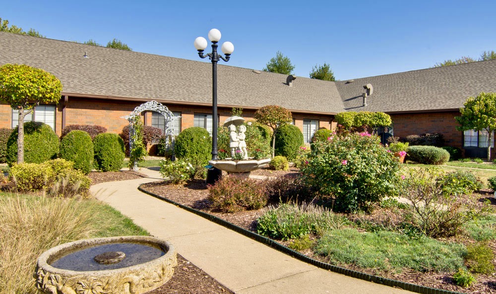 Spencer Place Senior Living | 265 Spencer Rd, St Peters, MO 63376, USA | Phone: (636) 229-9466