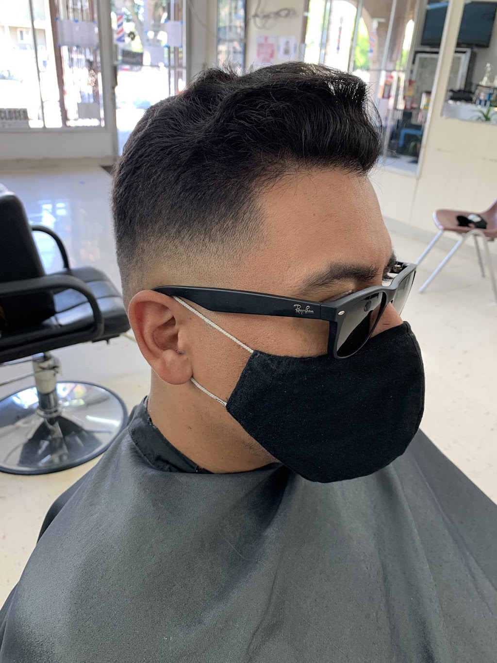 Crystal Scissors Barber & Salon | 975 S Garey Ave, Pomona, CA 91766, USA | Phone: (909) 544-6274