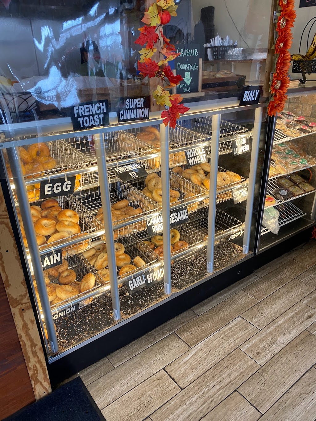 Boomerang Bagels | 3 Lexington Ave, East Brunswick, NJ 08816, USA | Phone: (732) 390-7300