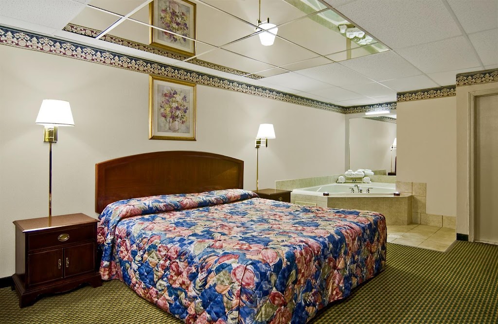 Americas Best Value Inn Neptune | 111 New York Rd, Neptune City, NJ 07753, USA | Phone: (732) 988-8750