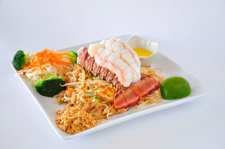 ZEN Thai & Japanese Cuisine | 9250 Watson Rd, St. Louis, MO 63126, USA | Phone: (314) 842-0307