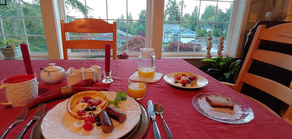 Above the Sound Bed & Breakfast | 806 Birch St, Steilacoom, WA 98388, USA | Phone: (253) 589-1441