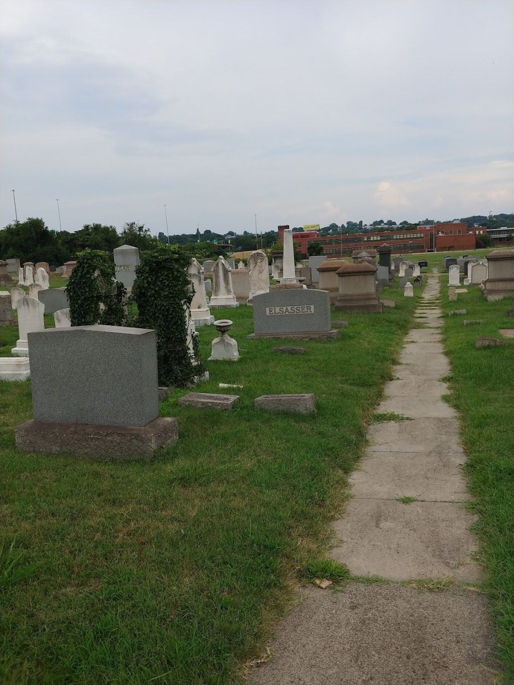 Oheb Shalom Cemetery | 7310 Park Heights Ave, Pikesville, MD 21208, USA | Phone: (410) 358-0105