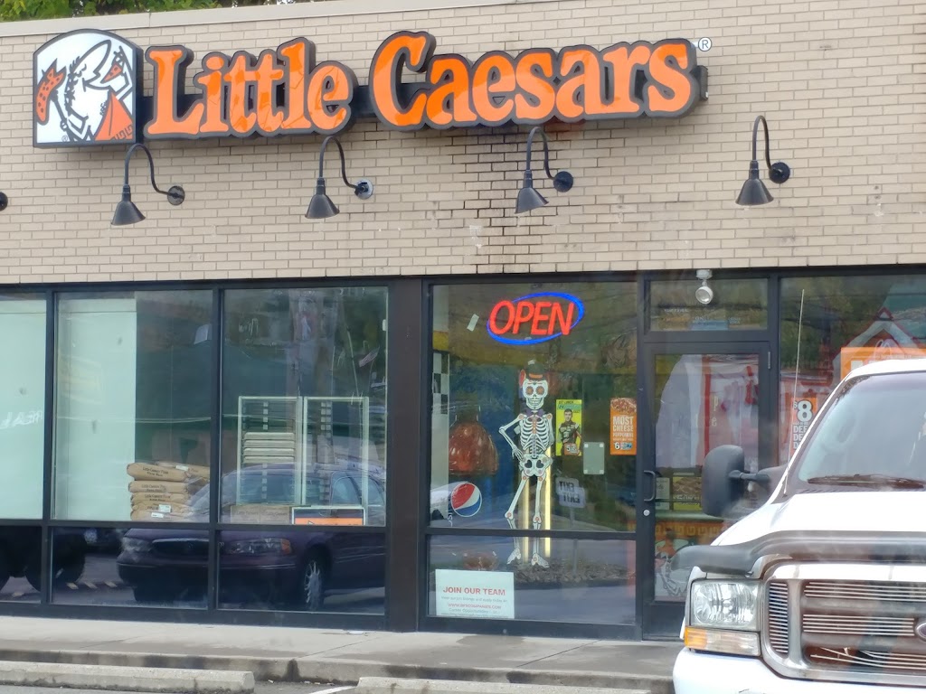 Little Caesars Pizza | 9225 Lincoln Hwy, US-30, Irwin, PA 15642, USA | Phone: (724) 382-4024