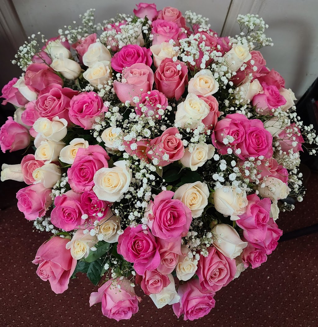 Pak Florist and Gift | 423 Hendrickson Ave, Valley Stream, NY 11580, USA | Phone: (516) 341-0869