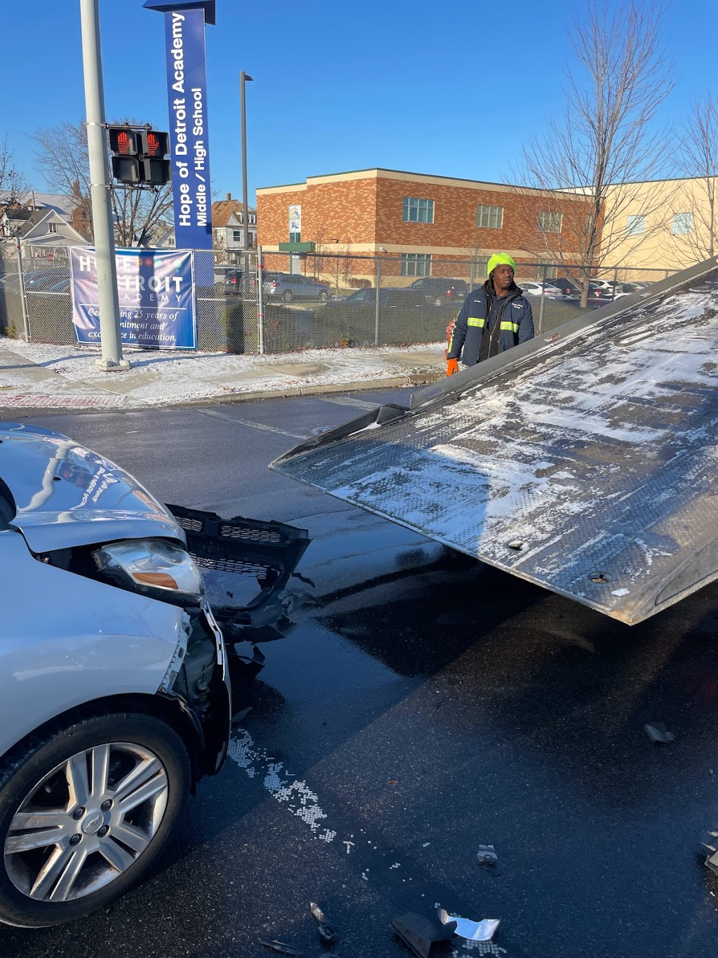 Access Point Towing | 13550 Fullerton Ave, Detroit, MI 48227, USA | Phone: (313) 595-1771