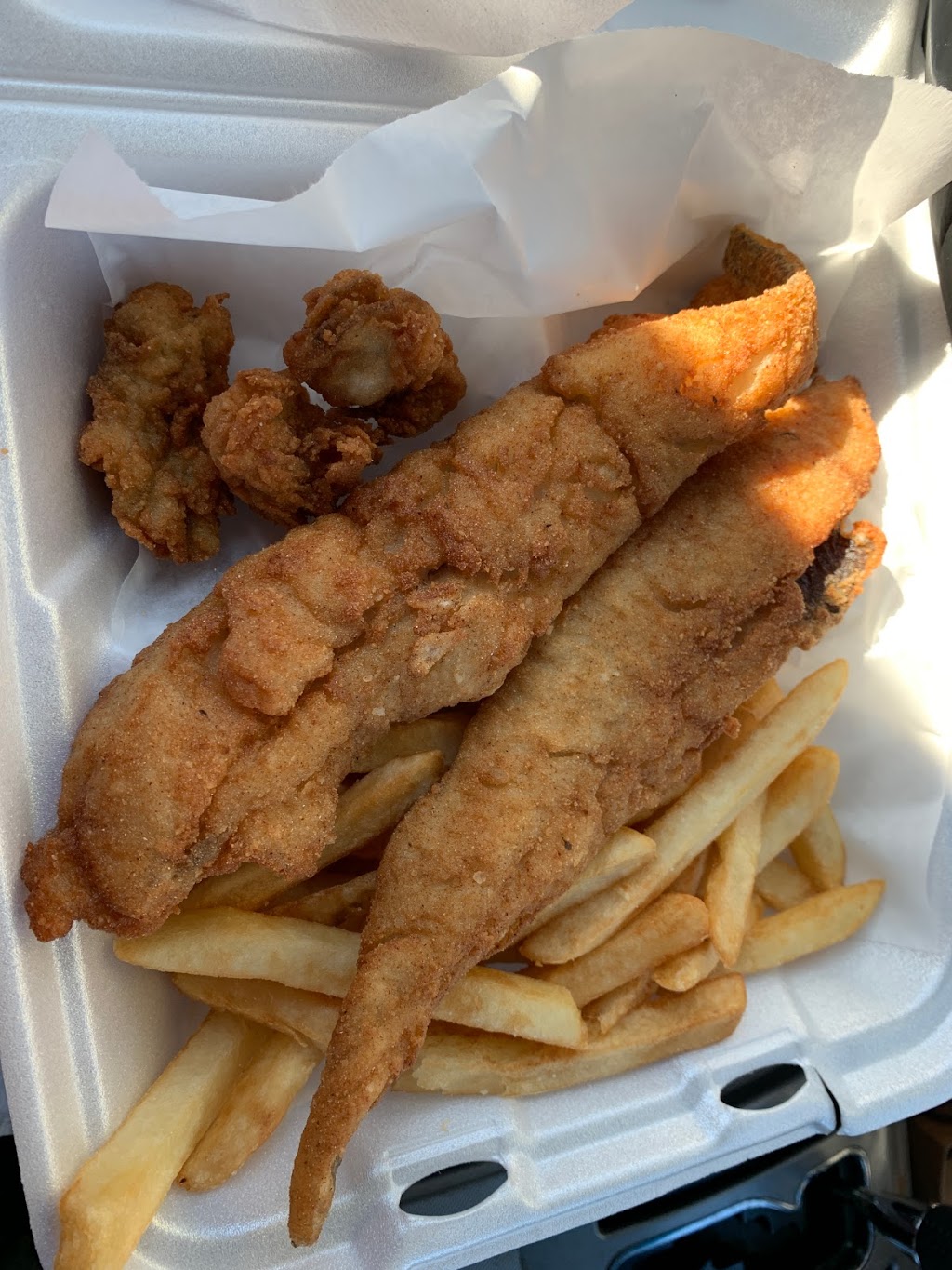 Ole Bay Seafood | 4200 Portsmouth Blvd, Portsmouth, VA 23701, USA | Phone: (757) 488-7237