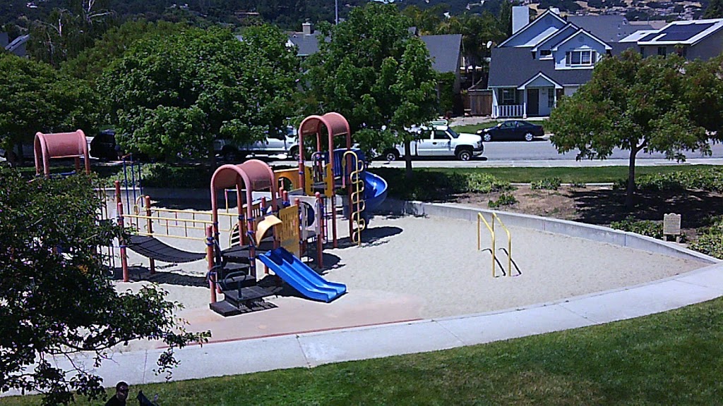 Rainbow Park | 980 Mantelli Dr, Gilroy, CA 95020, USA | Phone: (408) 846-0451