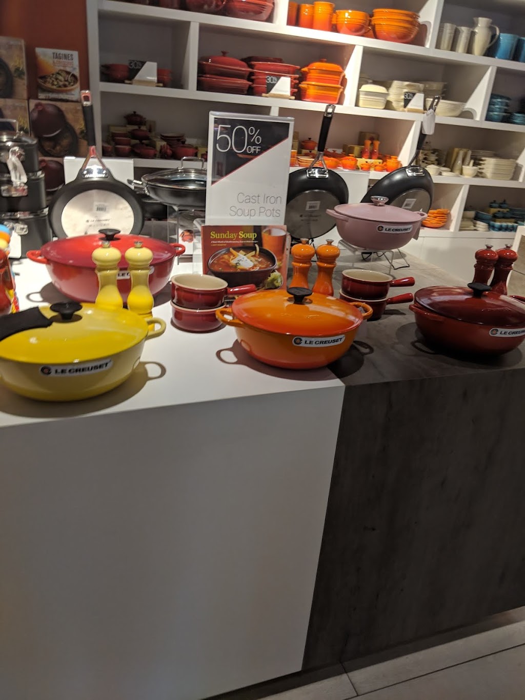 Le Creuset Outlet Store | 1476 US-9, Lake George, NY 12845, USA | Phone: (518) 792-0275