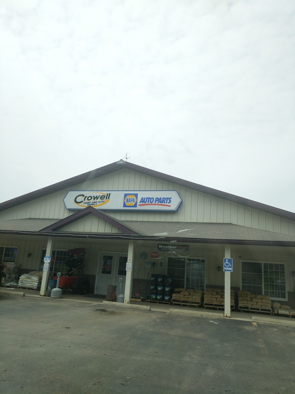 Crowell Home & Auto Supply | 14722 Aldrich Street Extension, Gowanda, NY 14070, USA | Phone: (716) 532-3381