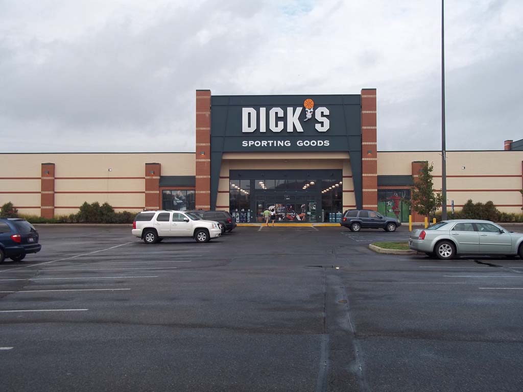 DICKS Sporting Goods | 1500 River Valley Cir N, Lancaster, OH 43130, USA | Phone: (740) 654-6215