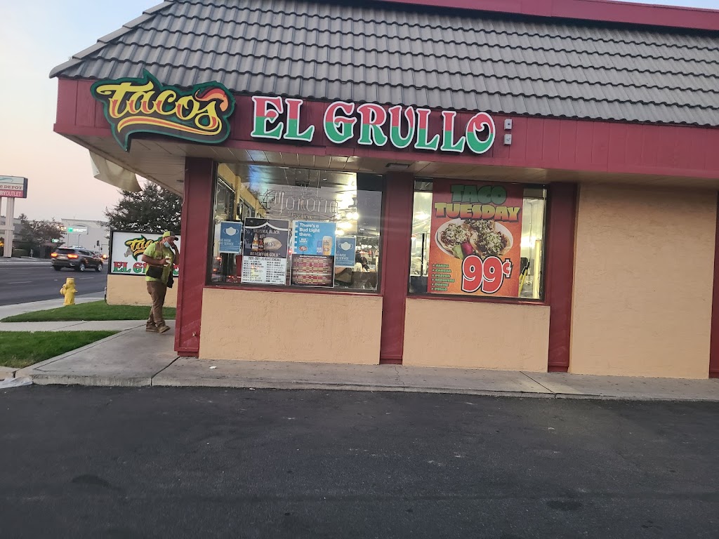 Tacos El Grullo | 2520 S Mooney Blvd, Visalia, CA 93277, USA | Phone: (559) 713-1700