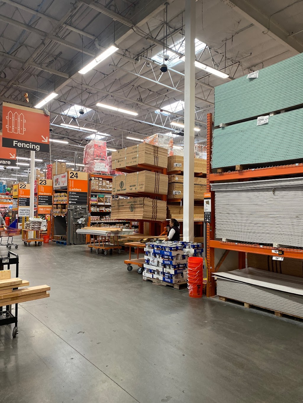 The Home Depot | 12960 Foothill Blvd, San Fernando, CA 91340, USA | Phone: (818) 365-7662