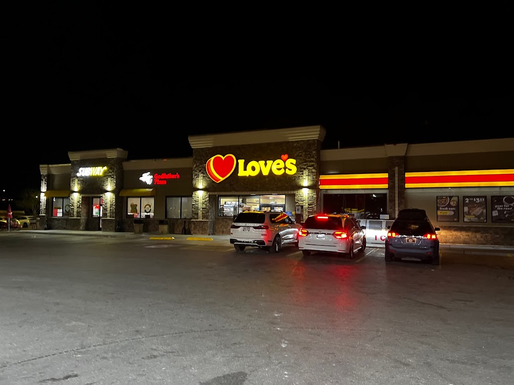 Loves Truck Care | 94J3+34, Arrolime, NV, USA | Phone: (702) 643-7398