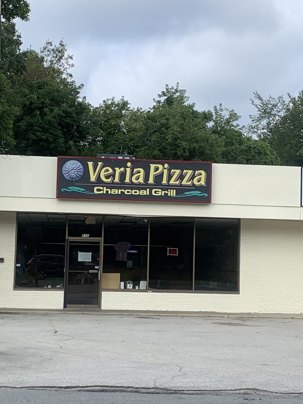 Veria Pizza Charcoal & Grill Restaurant | 87 Lowell Rd, Hudson, NH 03051, USA | Phone: (603) 880-3100