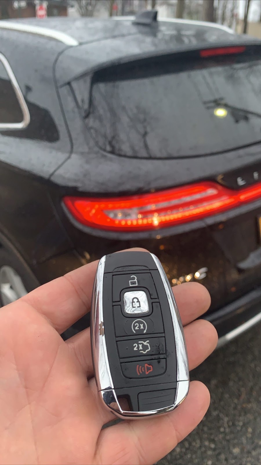 KeyMe Locksmiths | 2700 Colorado Blvd #140, Los Angeles, CA 90041, USA | Phone: (323) 716-1199