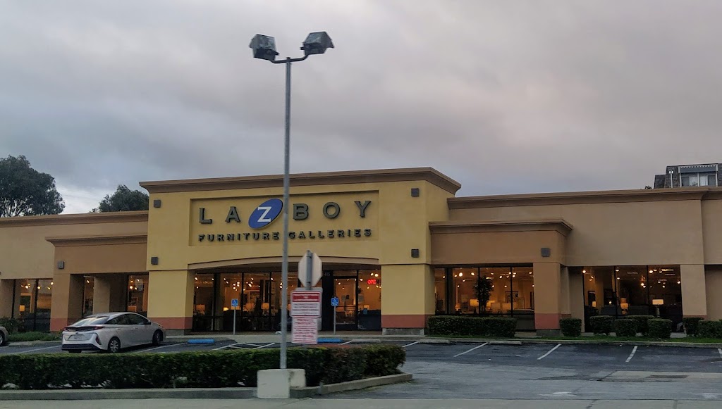 La-Z-Boy Furniture Galleries | 415 El Camino Real, South San Francisco, CA 94080, USA | Phone: (650) 875-7505