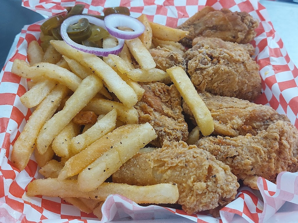 Big Bois Chicken -N- Waffles | 4645 Gus Thomasson Rd, Mesquite, TX 75150 | Phone: (972) 707-8385